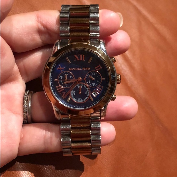 Michael Kors Chronograph Two-Tone Cooper Watch NWT Michael Kors Everest Chronograph Two-Tone | Mercari main image 4